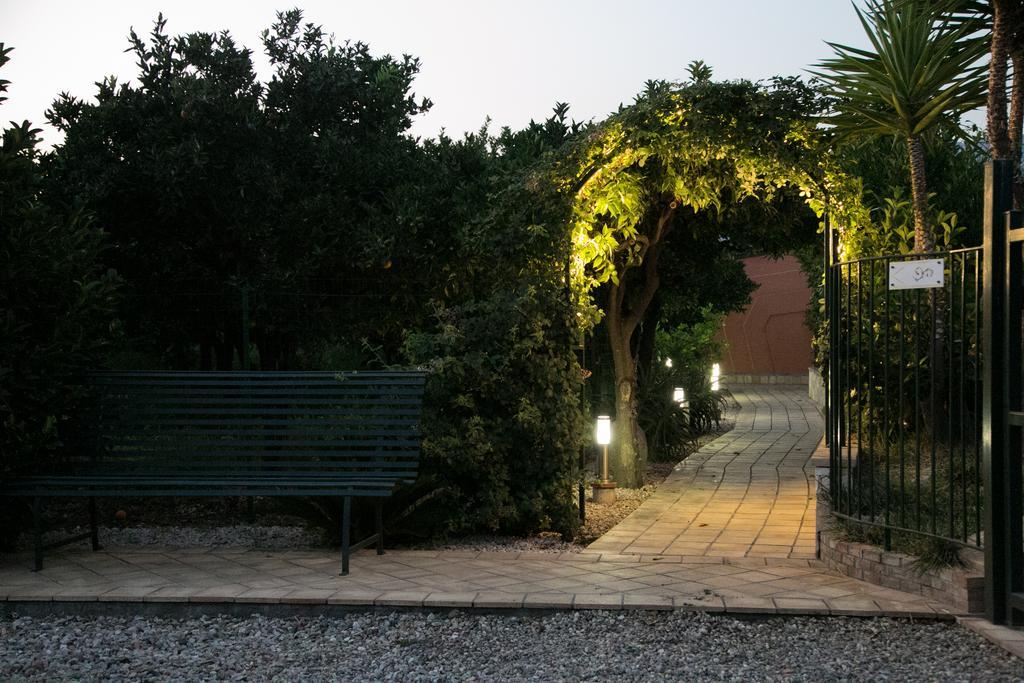 B&B Villa Valentina Таормина Экстерьер фото