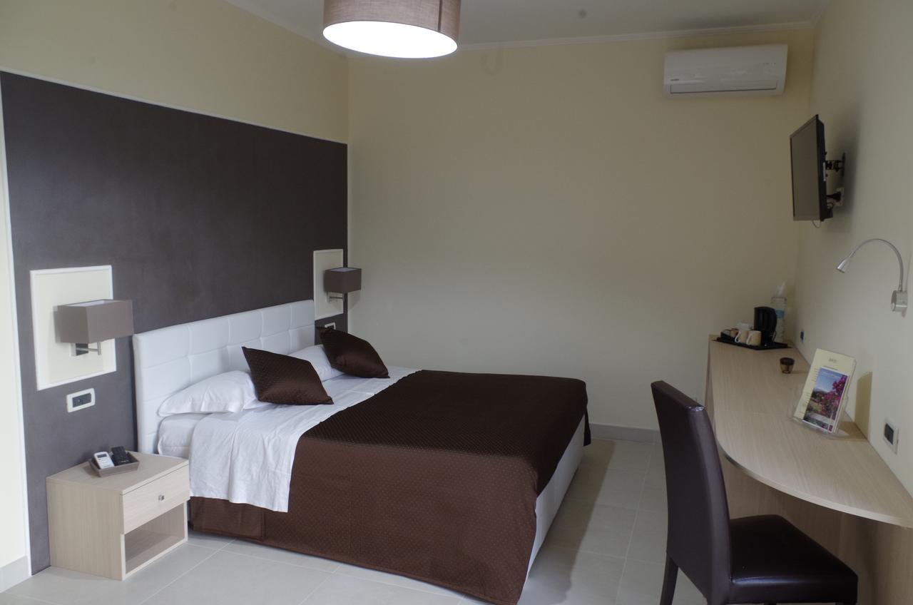 B&B Villa Valentina Таормина Экстерьер фото