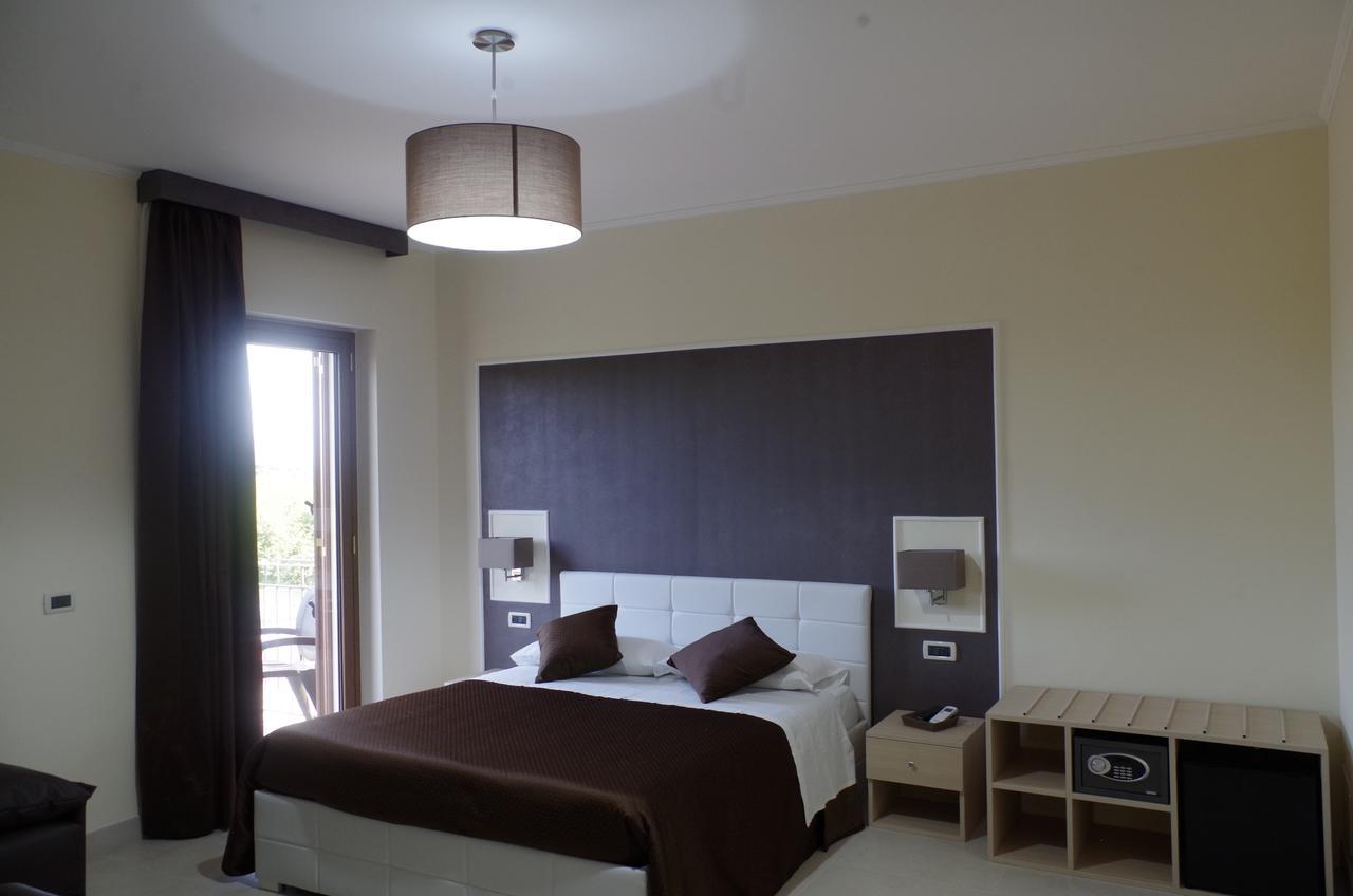 B&B Villa Valentina Таормина Экстерьер фото